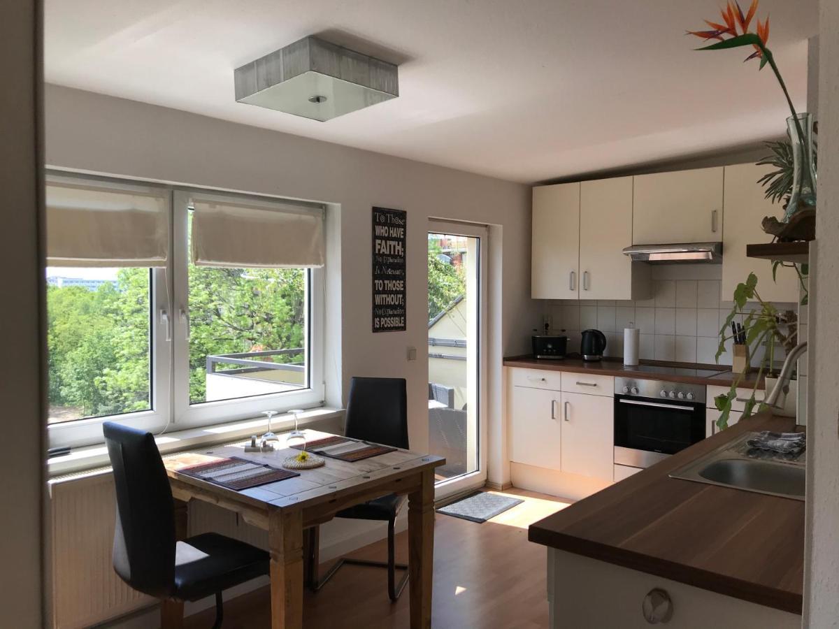 Stadtdschungel Fewo Mit Balkon Cottbus Eksteriør billede