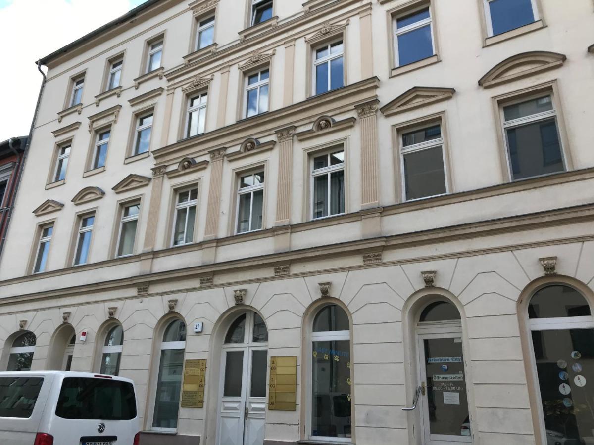 Stadtdschungel Fewo Mit Balkon Cottbus Eksteriør billede